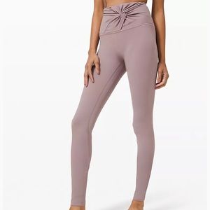 lululemon lunar rock twist legging